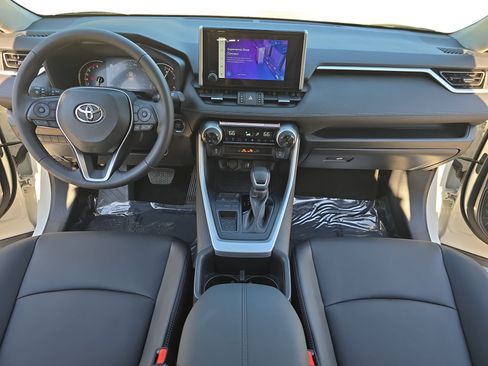 Used 2025 Toyota RAV4 XLE Premium FWD image 9