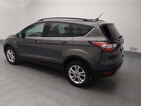 Used 2018 Ford Escape SE w/ SE Sync 3 Package image 3