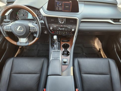Used 2020 Lexus RX 350L FWD w/ Premium Package image 32