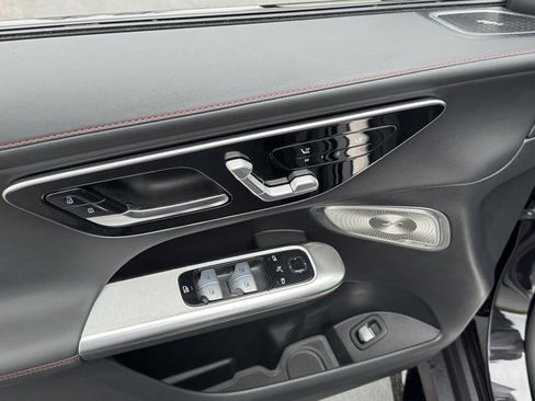 Used 2025 Mercedes-Benz GLC 43 AMG 4MATIC image 19