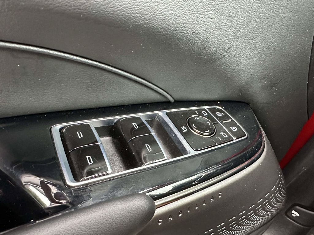 Used 2024 Cadillac Lyriq Sport RWD image 35