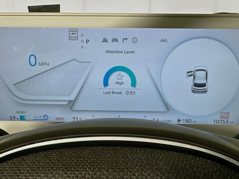 Used 2024 Hyundai Ioniq 5 SEL image 18