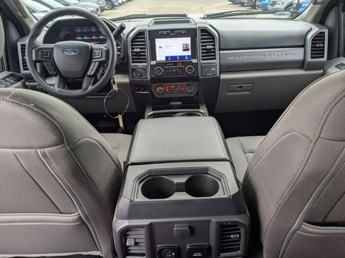 Used 2022 Ford F250 XLT w/ XLT Premium Package image 4