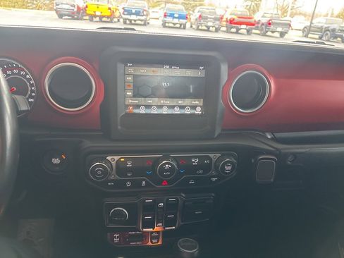 Used 2021 Jeep Gladiator Rubicon w/ Trailer Tow Package image 16