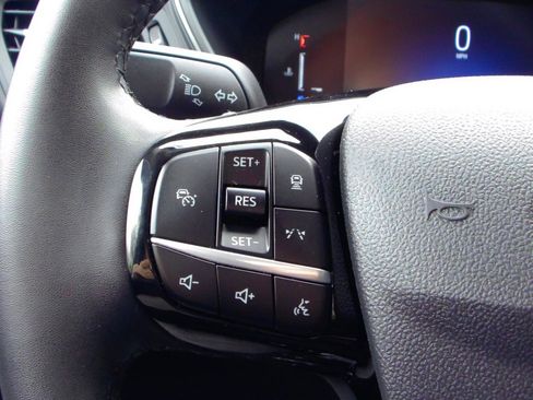 Used 2023 Ford Escape Active w/ Tech Pack #1 AWD/4WD image 16