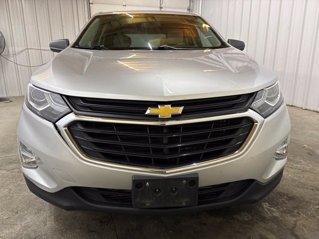 Used 2018 Chevrolet Equinox LS AWD/4WD image 2