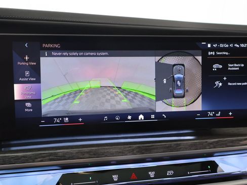 Used 2023 BMW 740i RWD image 6
