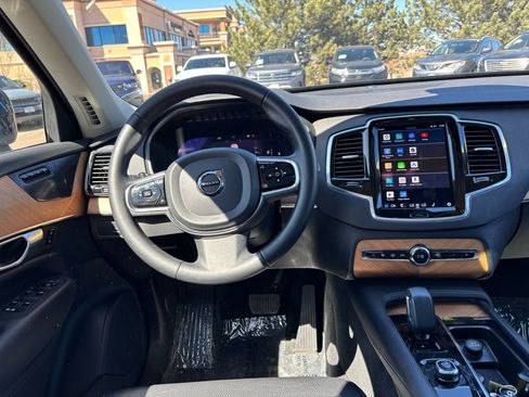 Used 2023 Volvo XC90 B6 Plus w/ Protection Package Premier AWD/4WD image 16