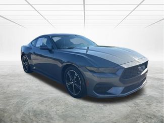 Used 2025 Ford Mustang Premium RWD video 2