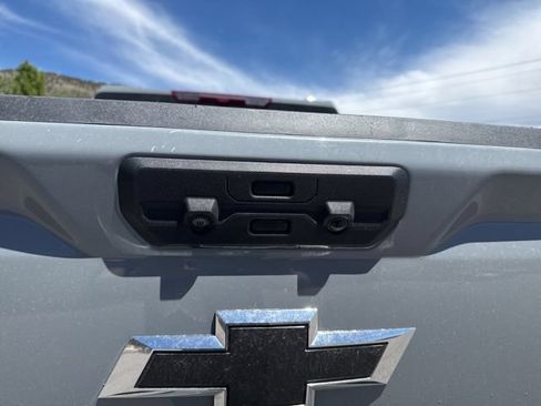 Used 2024 Chevrolet Silverado 1500 LT Trail Boss w/ LT Trail Boss Premium Package AWD/4WD image 8