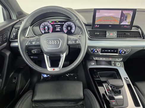 Certified 2024 Audi Q5 2.0T Premium Plus AWD/4WD image 38