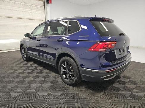 Used 2023 Volkswagen Tiguan SE image 4