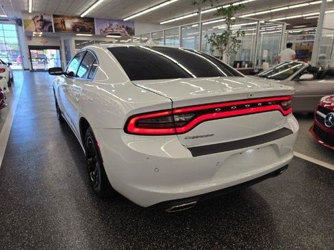 Used 2023 Dodge Charger SXT RWD image 7