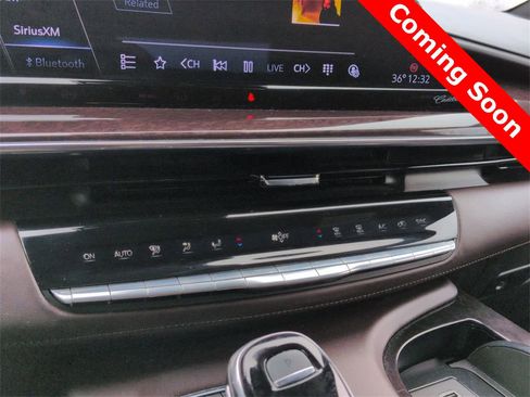 Used 2023 Cadillac Escalade Sport Platinum image 31