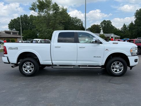 Used 2022 RAM 2500 Laramie AWD/4WD image 9
