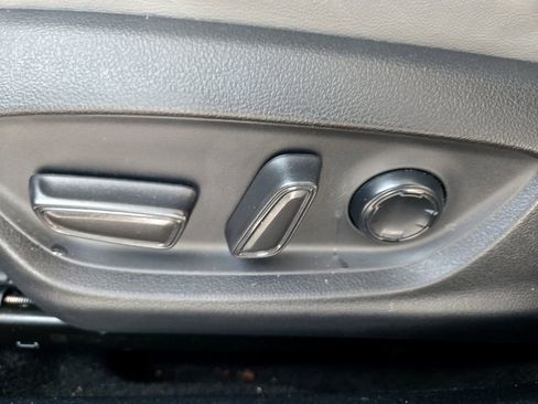 Used 2021 Toyota Avalon Limited w/ Advanced Safety Package image 26