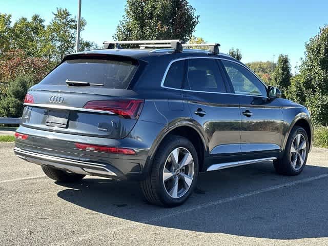Used 2023 Audi Q5 2.0T Premium w/ Convenience Package AWD/4WD image 24