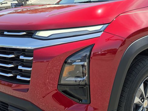 New 2027 Chevrolet Equinox LT FWD image 13