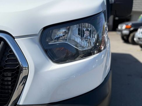 Used 2024 Ford Transit 250 Low Roof w/ Exterior Upgrade Package image 96