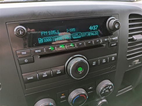 Used 2013 Chevrolet Silverado 1500 LT image 23