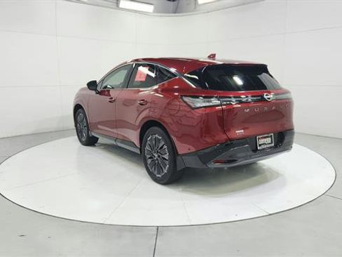 Certified 2025 Nissan Murano Platinum w/ Cargo Package image 5
