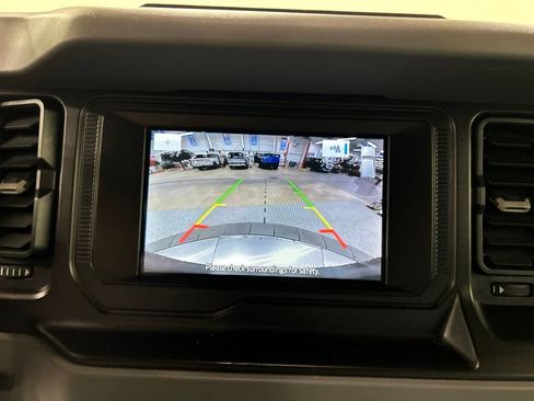 Certified 2022 Ford Bronco Big Bend w/ Sasquatch Package AWD/4WD image 21