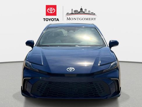 New 2026 Toyota Camry SE FWD image 8