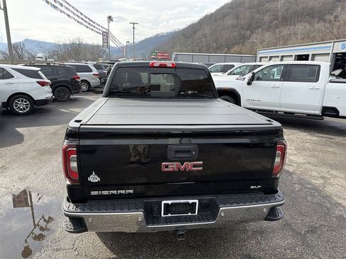 Used 2018 GMC Sierra 1500 SLT image 5