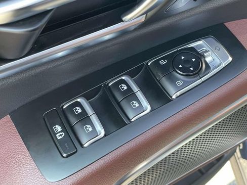 Certified 2023 Kia Telluride SX Prestige AWD/4WD image 19