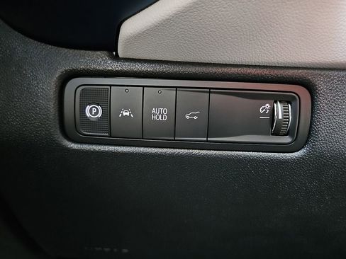 New 2026 Chevrolet Equinox EV LT FWD image 14