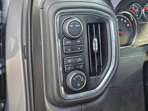Used 2021 Chevrolet Silverado 1500 RST w/ Z71 Off-Road Package AWD/4WD image 25