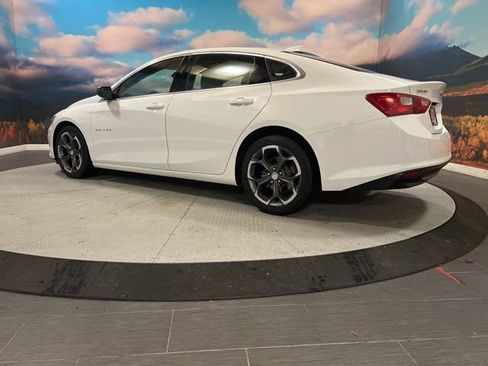 Used 2024 Chevrolet Malibu LT image 5