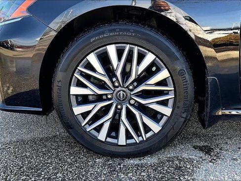 Certified 2023 Nissan Altima 2.5 SV w/ SV Premium Package image 7