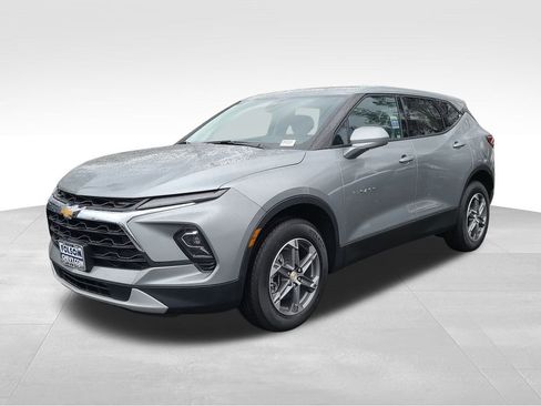 New 2026 Chevrolet Blazer LT w/ LPO, Floor Liner Package image 1