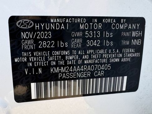 Used 2024 Hyundai Ioniq 6 SE RWD image 26