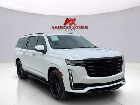 Used 2021 Cadillac Escalade ESV Premium Luxury Platinum AWD/4WD image 8