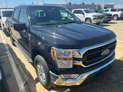 Used 2022 Ford F150 XLT w/ Equipment Group 301A Mid image 13