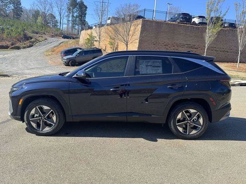New 2025 Hyundai Tucson SEL image 2
