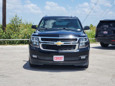 Used 2015 Chevrolet Suburban LT RWD image 2