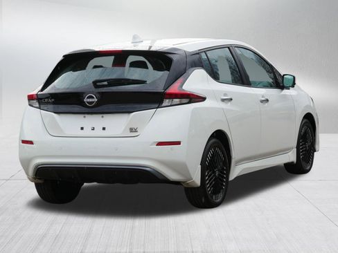 Certified 2024 Nissan Leaf SV Plus FWD image 7