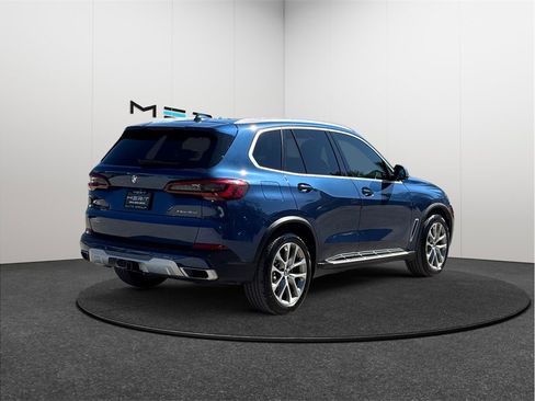 Used 2021 BMW X5 xDrive45e w/ Premium Package image 9