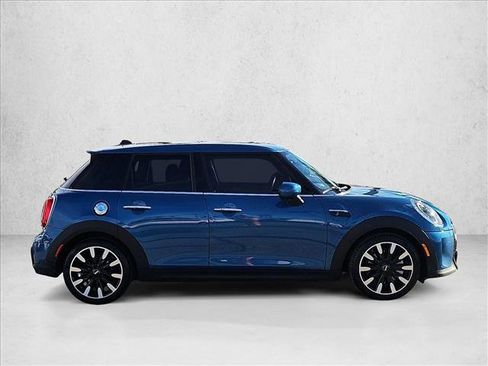 Certified 2023 MINI Cooper S image 4