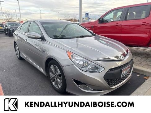 Used 2013 Hyundai Sonata Limited image 1