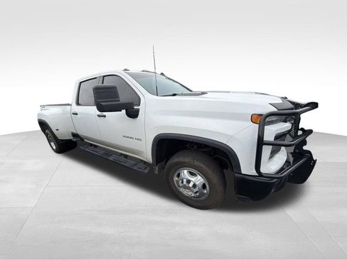 Used 2024 Chevrolet Silverado 3500 W/T AWD/4WD image 9