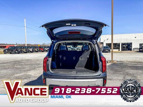 Used 2023 Kia Telluride S w/ S Sunroof Package AWD/4WD image 14