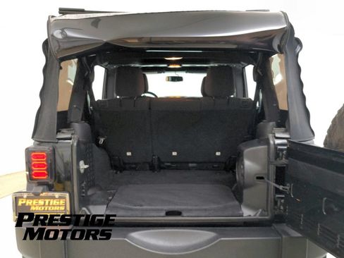 Used 2014 Jeep Wrangler Unlimited Sport w/ Quick Order Package 24S AWD/4WD image 28