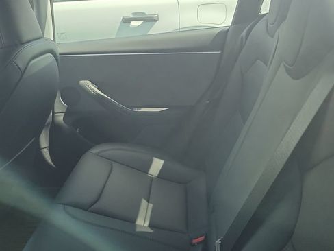 Used 2025 Tesla Model 3 Long Range RWD image 5