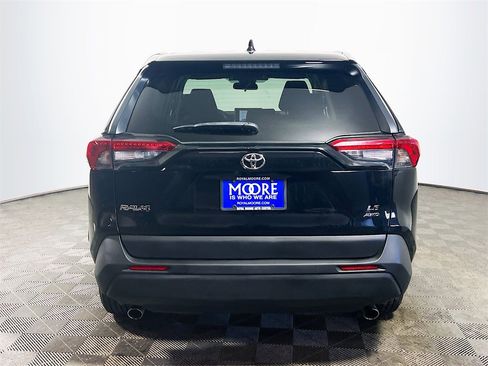 Certified 2023 Toyota RAV4 LE image 7