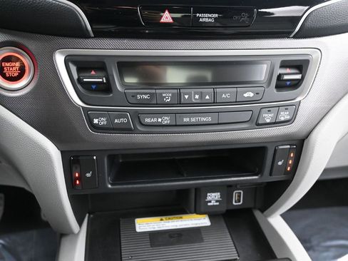 Used 2023 Honda Ridgeline RTL-E image 16