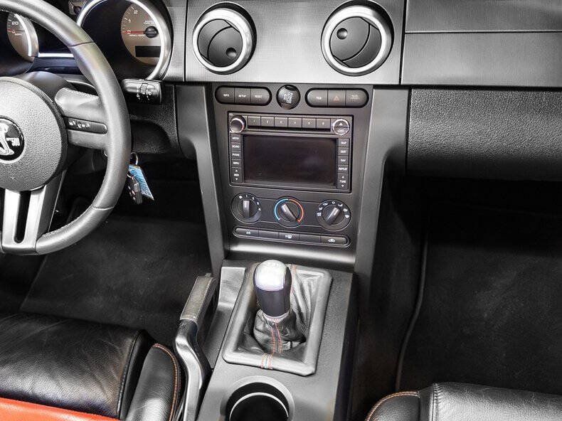 Used 2008 Ford Mustang Shelby GT500 RWD image 17